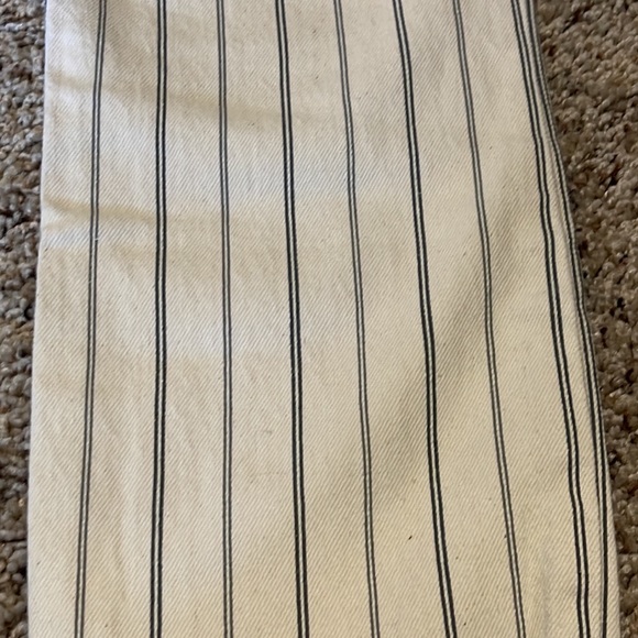 Abercrombie Simone High rise Slim cream striped Jeans size 27/4 R - Picture 4 of 5